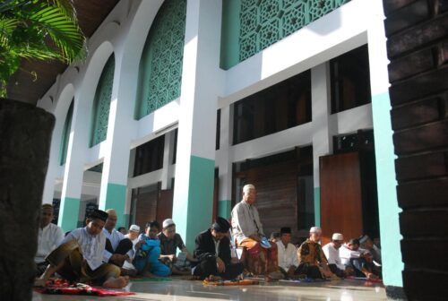 Eksistensi masjid dalam sistem pendidikan islam